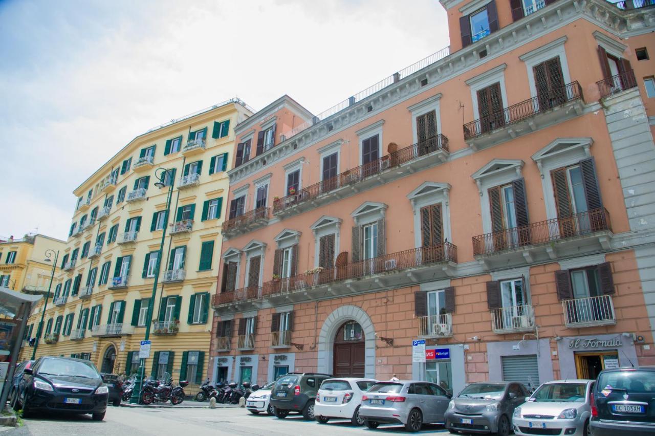 شقة Palazzo Del Golfo نابولي المظهر الخارجي الصورة